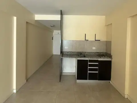 Membrillar 100, Piso 5