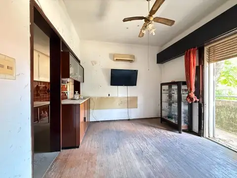 Depto Tipo Casa 4 ambientes con 1 baño