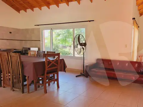 Casa 4 ambientes con 1 baño