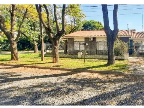 Avenida del Rosario y Suipacha