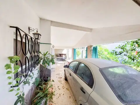 Casa céntrica en Funes