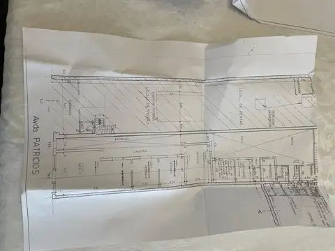 Galpon en Alquiler 8  mts Frente