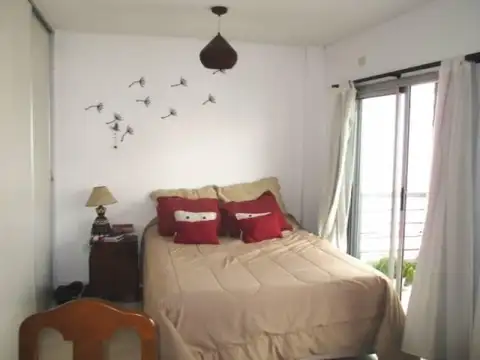 Departamento 1 ambiente con 1 baño