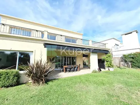 Venta casa 4 Amb Barrio San Gabriel 4500