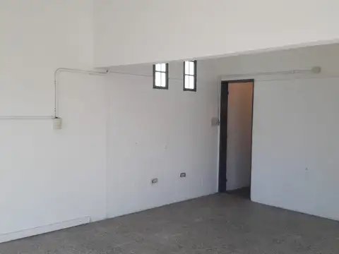 Local en Alquiler en San Antonio De Padua, $ 1.500.000