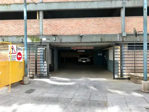 Cochera en Venta Fija