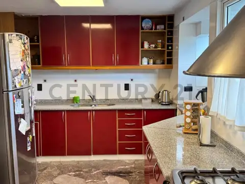 CASA EN VENTA EN DALVIAN