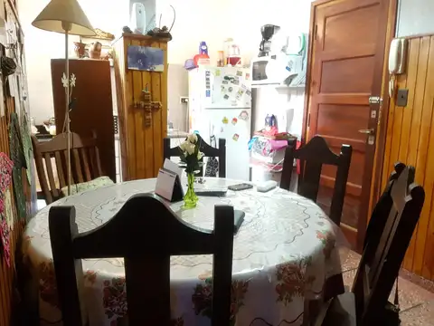 Depto 2 amb. - Planta Baja - Frente al mar 