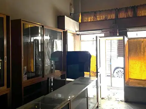 Local en Venta 40 años
