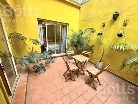 Depto Tipo Casa en Venta de 2 ambientes
