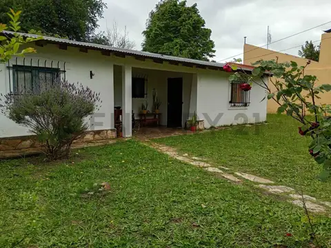 CASA CON JARDIN EN ALEJANDRO KORN, PARTIDO SAN VICENTE.