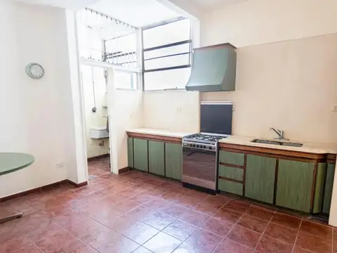 Departamento 4 ambientes con 2 baños