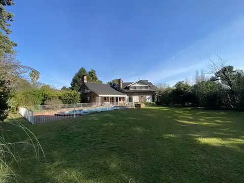 Casa en venta - Country Carmel - Pilar