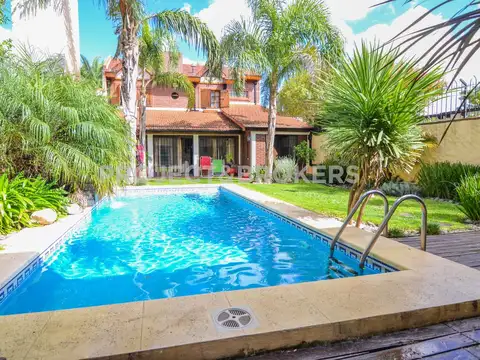 Casa en Venta en Ituzaingo, USD 215.000