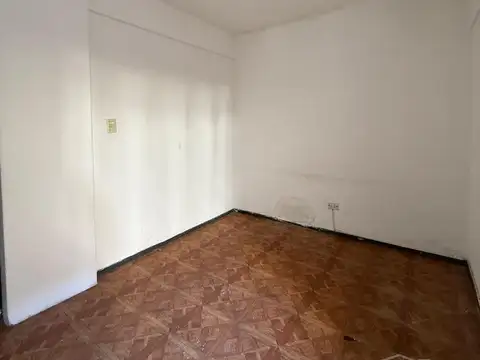 Departamento en Alquiler en Parque Patricios, $ 550.000