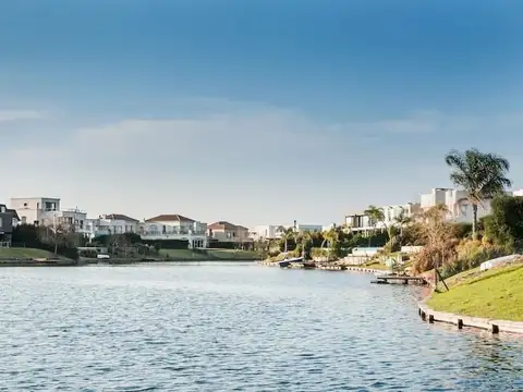 Terreno en Venta en Nordelta Carpinchos, USD 245.000