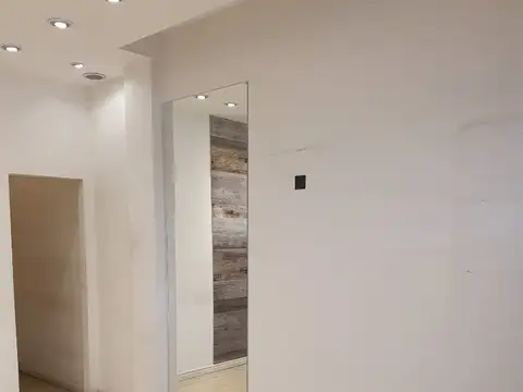 EXCELENTE LOCAL EN INMEJORABLE UBICACION