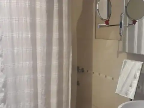 Departamento en Alquiler Temporal con 1 cocheras