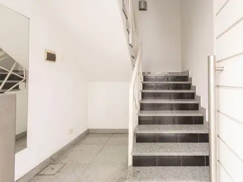 Depto Tipo Casa en Venta 25 años