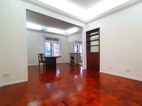 Av. Directorio 900 Alquiler Dpto. 3 Ambientes con balcón al frente Caballito