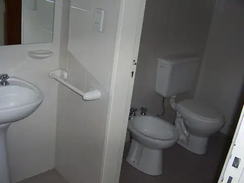 Galpon en Venta en Jardin Claret, $ 0