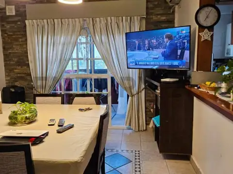 Departamento 4 ambientes con 1 baño