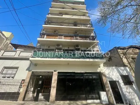 Avenida Eva Perón 2900, Piso 6°