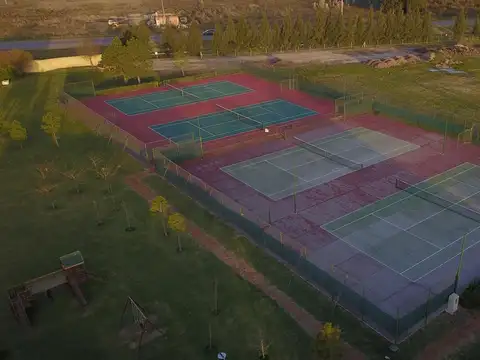 Terreno en Venta 20  mts Frente