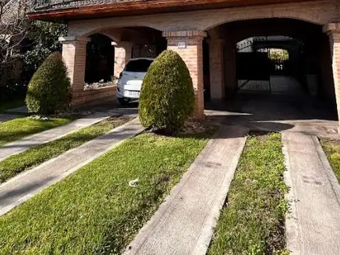 Casa en Venta de 5 dormitorios