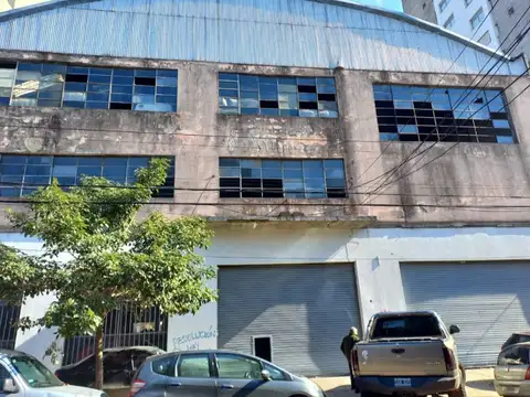 Galpon en Venta en Villa Urquiza, USD 8.500.000