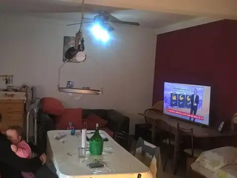 Casa en Venta en Castelar, USD 115.000