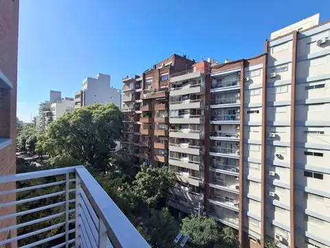 Departamento 3 ambientes con 2 baños