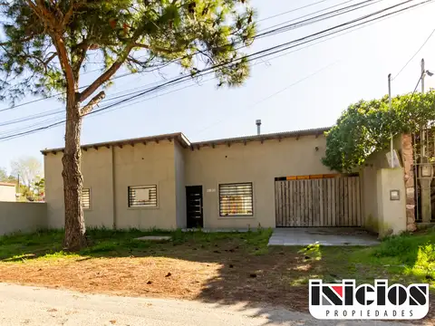 Chalet: Calle 21 N° 2920 E/ Calle 2 y Hernandarias - San Bernardo - C1032