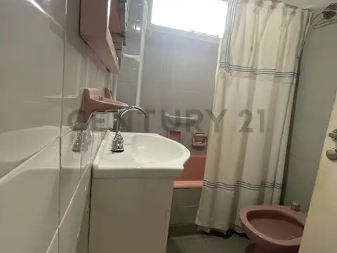 Alquiler Departamento 3 ambientes  con balcón en Colegiales