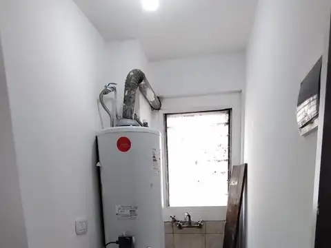 ALQUILER! DEPTO 4 AMB C/BALCON Y 100MTS2 EN LOMITAS!