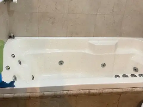 Terreno en Venta 44  mts Fondo