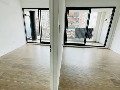 San Juan 2900, Piso 12