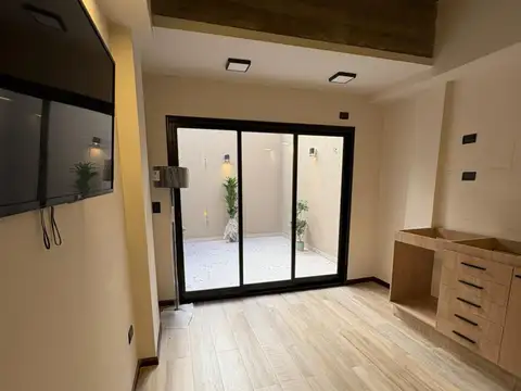 Depto Tipo Casa en Venta en Villa Urquiza, USD 109.000