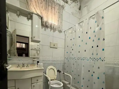 Galpon en Venta 8  mts Frente