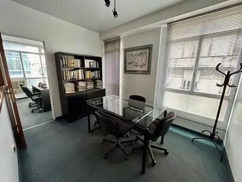 Oficina 3 ambientes con 1 baño