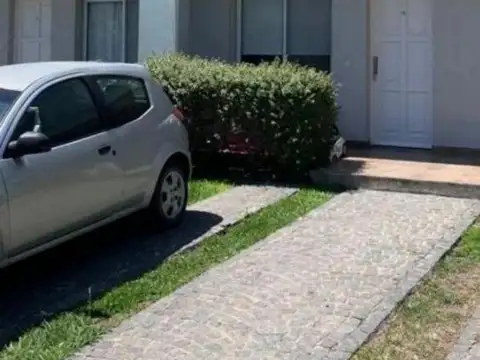 Excelente Casa En Venta En Villa Rosa