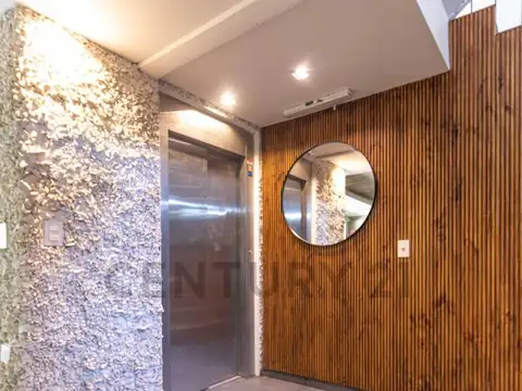 Hipólito Hirigoyen 1900, Piso 1