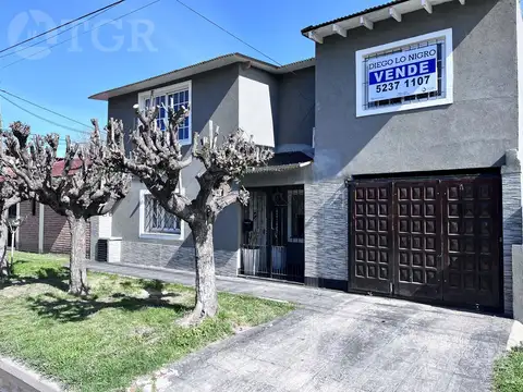 Venta de distinguida casa en Hurlingham