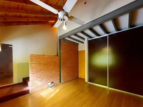 Depto Tipo Casa en Venta en Villa Crespo, USD 170.000