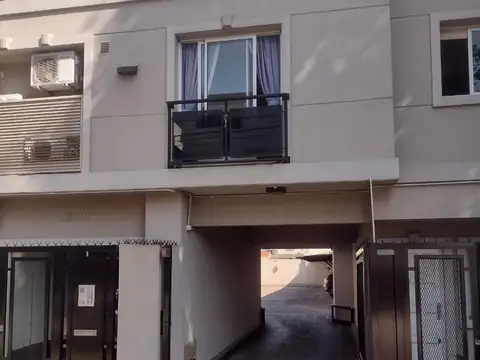 Cervantes al 1800 Cochera N°10