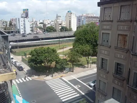 2 ambientes con balcón, Virrey Cevallos 1100 APTO CREDITO (RETASADO)