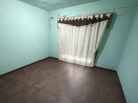 Vende casa en Berazategui