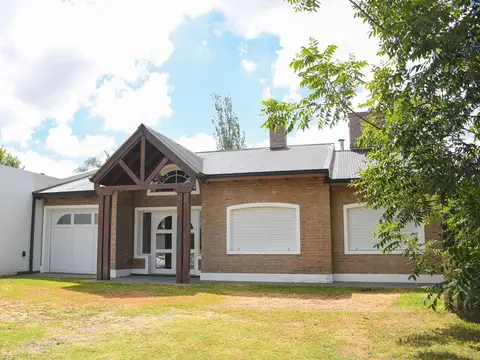 Casa en venta en Funes Barrio Don Juan