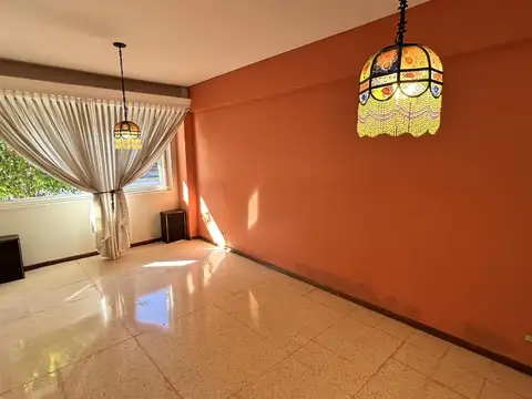 Departamento en Alquiler de 3 dormitorios