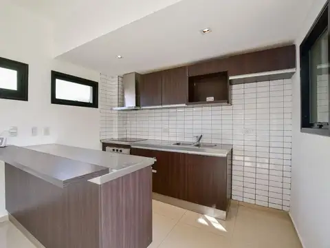 30 bis esquina 512 100